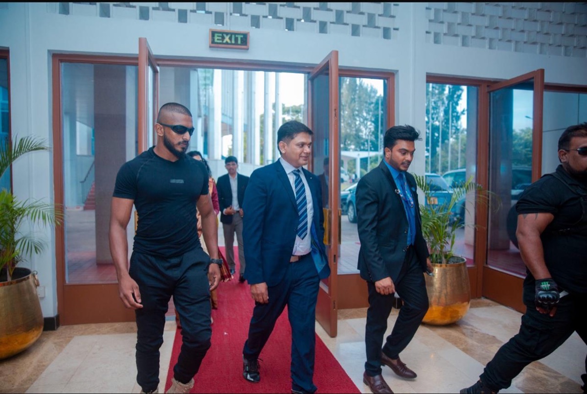 Arrival at a leadership summit